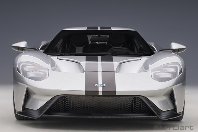 1/12 FORD GT 2017 (INGOT SILVER/BLACK STRIPES)