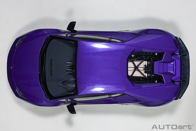 1/12 LAMBORGHINI HURACAN PERFORMANTE (VIOLA PASIFAE/PEARL PURPLE)