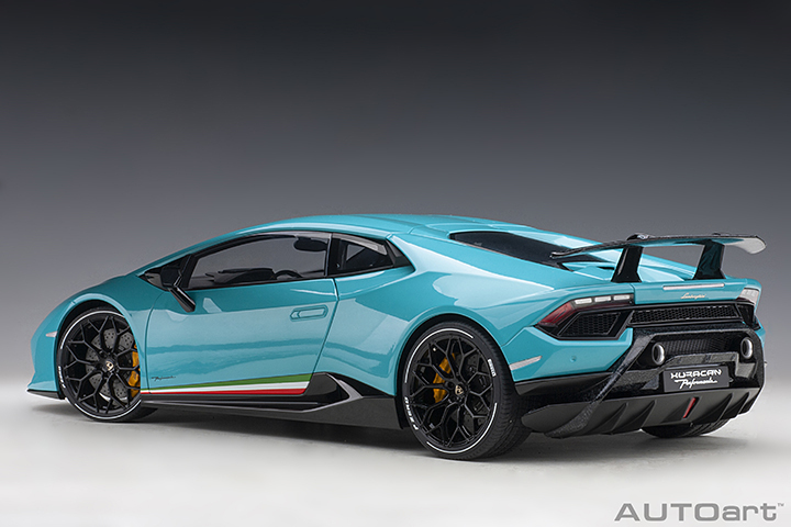 1/12 LAMBORGHINI HURACAN PERFORMANTE (BLU GLAUCO/SOLID BLUE)