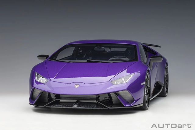12078 1/12 LAMBORGHINI HURACAN PERFORMANTE (VIOLA PASIFAE/PEARL PURPLE)