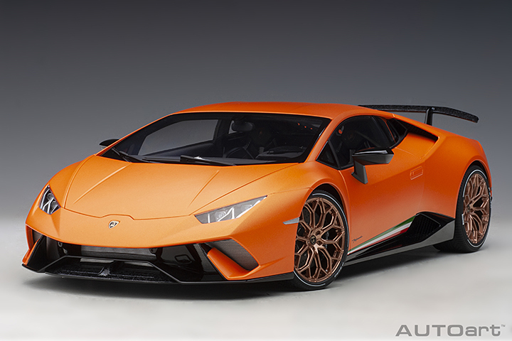 1/12 LAMBORGHINI HURACAN PERFORMANTE (ARANCIO ANTHAEUS/MATT ORANGE)