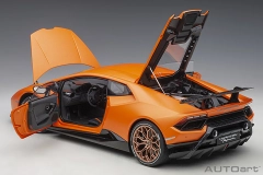 1/12 LAMBORGHINI HURACAN PERFORMANTE (ARANCIO ANTHAEUS/MATT ORANGE)