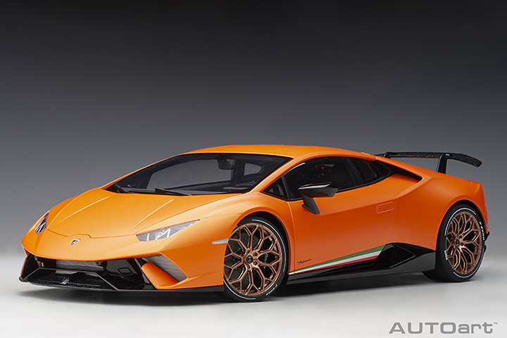 1/12 LAMBORGHINI HURACAN PERFORMANTE (ARANCIO ANTHAEUS/MATT ORANGE)