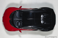 1/12 BUGATTI CHIRON 2017 (ITALIAN RED/NOCTURNE BLACK)