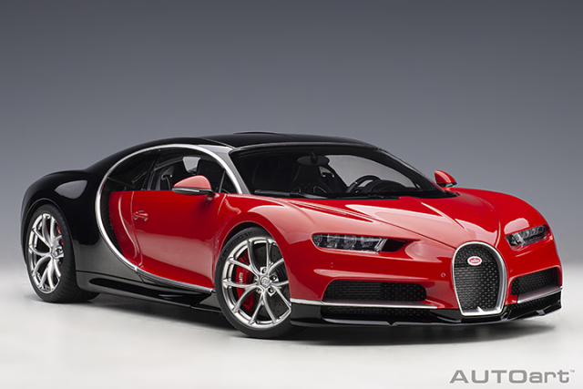 12113 1/12 BUGATTI CHIRON 2017 (ITALIAN RED/NOCTURNE BLACK)