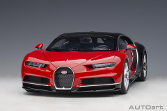 12113 1/12 BUGATTI CHIRON 2017 (ITALIAN RED/NOCTURNE BLACK)
