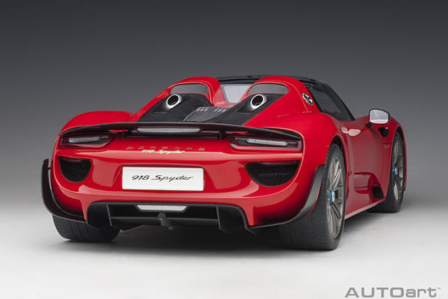 12122 1/12 PORSCHE 918 SPYDER WEISSACH PACKAGE (GUARDS RED)