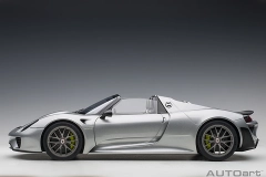 1/12 PORSCHE 918 SPYDER WEISSACH PACKAGE  (GT SILVER METALLIC)