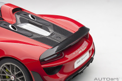 12122 1/12 PORSCHE 918 SPYDER WEISSACH PACKAGE (GUARDS RED)