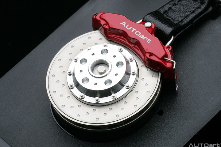 40091 BRAKE DISC KEYCHAIN (6-POTS CALIPER/RED)