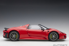1/12 PORSCHE 918 SPYDER WEISSACH PACKAGE (GUARDS RED)