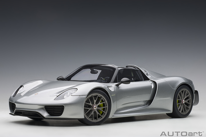 1/12 PORSCHE 918 SPYDER WEISSACH PACKAGE  (GT SILVER METALLIC)