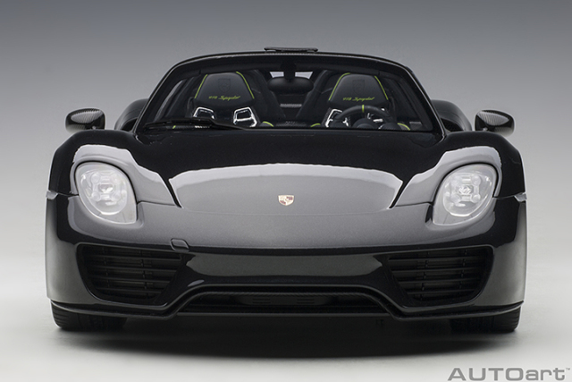 1/12 PORSCHE 918 SPYDER WEISSACH PACKAGE (BASALTSCHWARZMETALLIC/BLACK METALLIC)