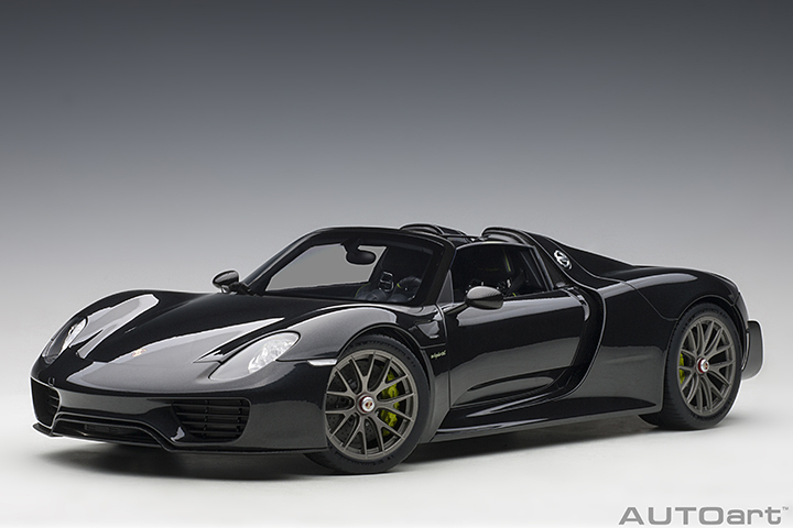 1/12 PORSCHE 918 SPYDER WEISSACH PACKAGE (BASALTSCHWARZMETALLIC/BLACK METALLIC)