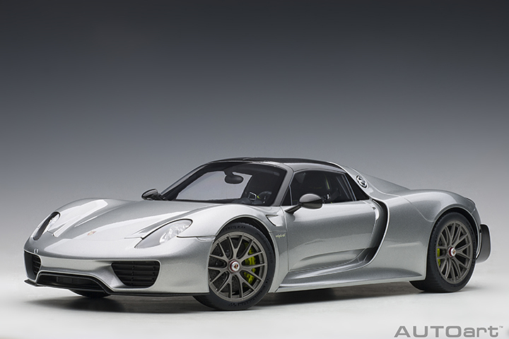 1/12 PORSCHE 918 SPYDER WEISSACH PACKAGE  (GT SILVER METALLIC)