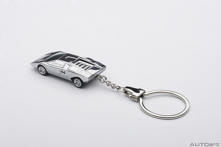 41608 1/87 LAMBORGHINI COUNTACH LP400 (ALUMINUM CAR KEYCHAIN)