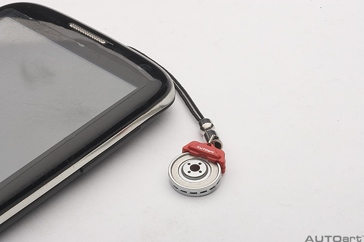 41571 BRAKE DISC MOBILE PHONE PENDANT (RED CALIPER)