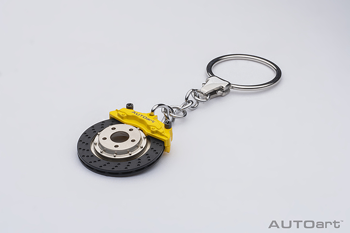 41506 CERAMIC BRAKE DISC KEYCHAIN (W/OMEGA SHAPE KEYRING)