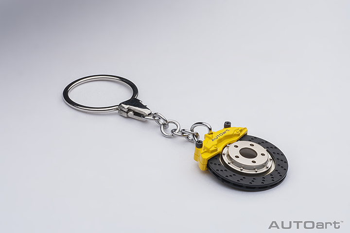 41506 CERAMIC BRAKE DISC KEYCHAIN (W/OMEGA SHAPE KEYRING)