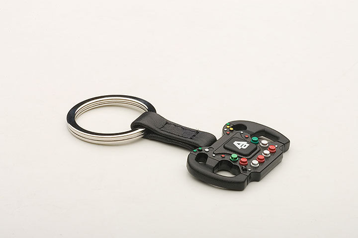 40463  FORMULA STEERING WHEEL KEYCHAIN NEW VERSION