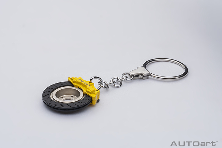 41506 CERAMIC BRAKE DISC KEYCHAIN (W/OMEGA SHAPE KEYRING)