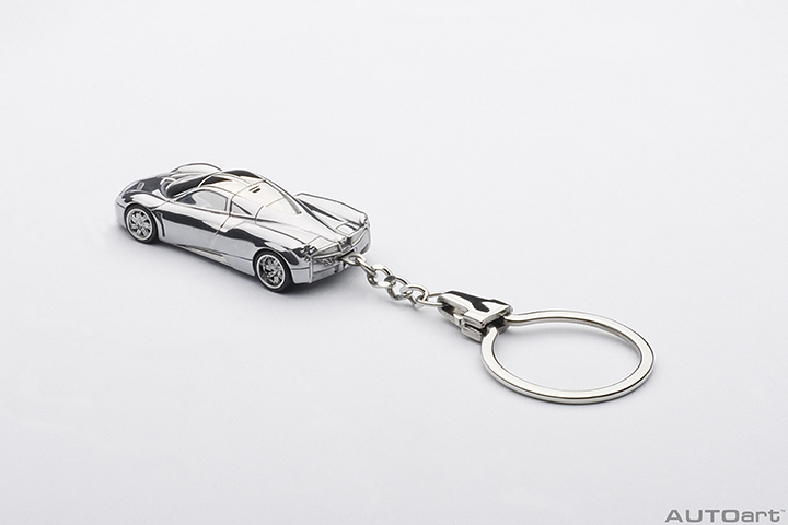 41603 1/87 PAGANI HUAYRA (ALUMINUM CAR KEYCHAIN)