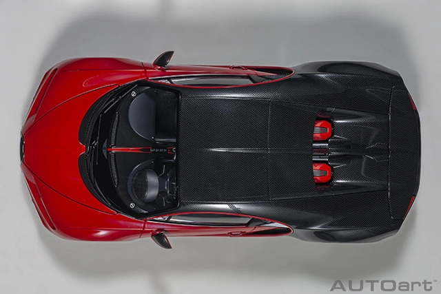 70996 1/18 BUGATTI CHIRON SPORT 2019 (ITALIAN RED/CARBON)