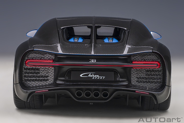 70997 1/18 BUGATTI CHIRON SPORT 2019 (FRENCH RACING BLUE/CARBON)