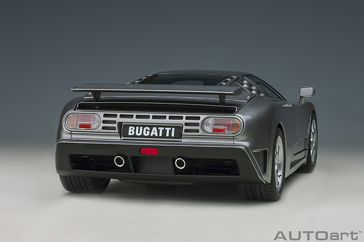 70916 1/18 BUGATTI EB110 SS (GRIGIO METALIZZATTO/SILVER)