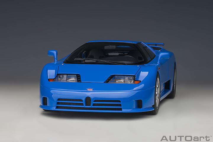 70917 1/18 BUGATTI EB110 SS (FRENCH RACING BLUE)