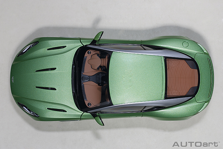 70269 1/18 ASTON MARTIN DB11 (APPLE TREE GREEN)