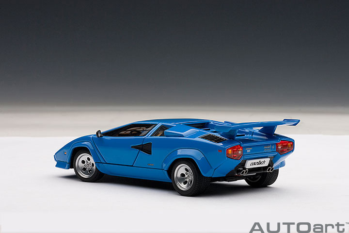 54534  1/43 LAMBORGHINI COUNTACH 5000S (BLUE)(WITH OPENINGS)