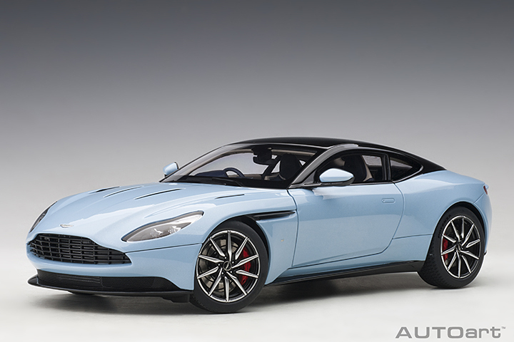 70268 1/18 ASTON MARTIN DB11 (Q FROSTED GLASS BLUE )