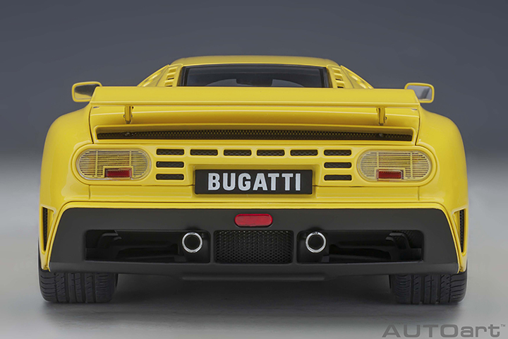 70918 1/18 BUGATTI EB110 SS (GIALLO BUGATTI/YELLOW)