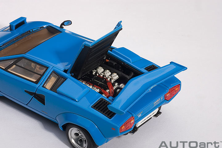 54534  1/43 LAMBORGHINI COUNTACH 5000S (BLUE)(WITH OPENINGS)