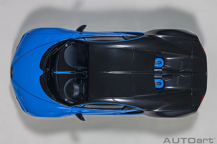 70997 1/18 BUGATTI CHIRON SPORT 2019 (FRENCH RACING BLUE/CARBON)
