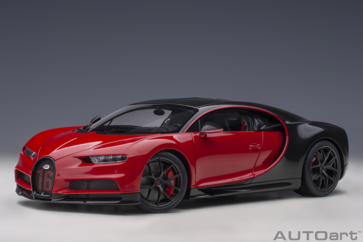 70996 1/18 BUGATTI CHIRON SPORT 2019 (ITALIAN RED/CARBON)