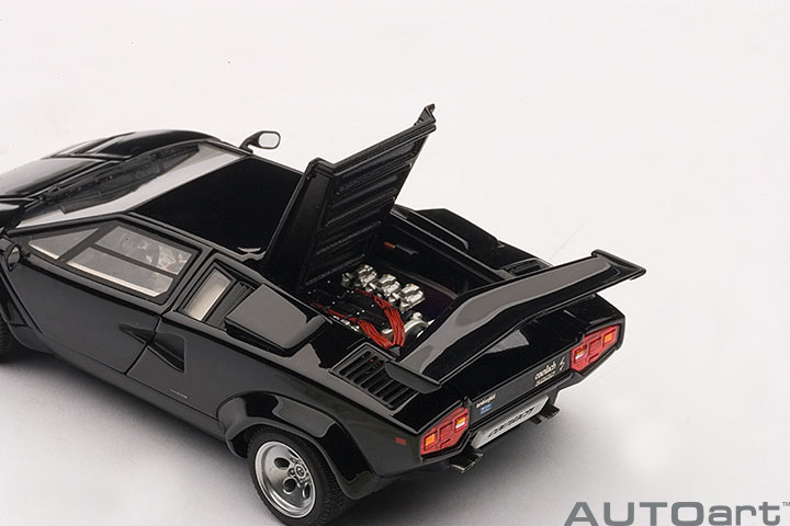 54532 1/43 LAMBORGHINI COUNTACH 5000 S (BLACK) (WITH OPENINGS)