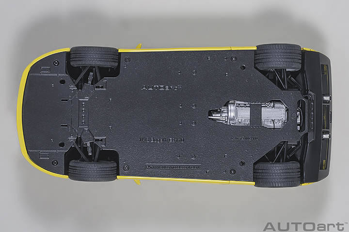 70918 1/18 BUGATTI EB110 SS (GIALLO BUGATTI/YELLOW)