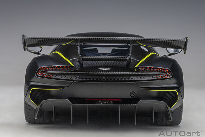 70262 1/18 ASTON MARTIN VULCAN (MATT BLACK W/ LIME GREEN STRIPES)