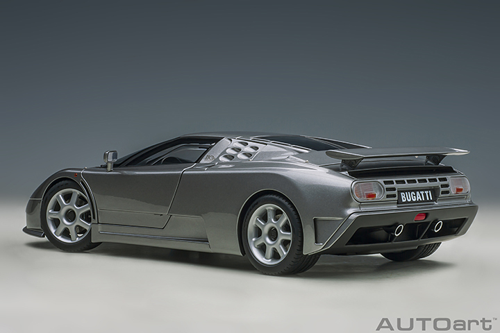 70916 1/18 BUGATTI EB110 SS (GRIGIO METALIZZATTO/SILVER)