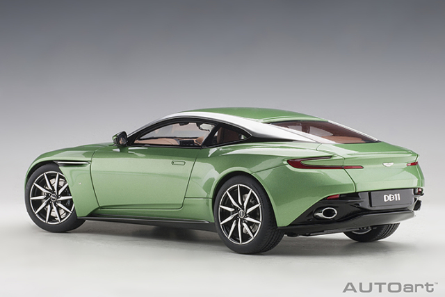70269 1/18 ASTON MARTIN DB11 (APPLE TREE GREEN)