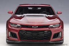 71208 1/18 CHEVROLET CAMARO ZL1 2017 (GARMET RED TINTCOAT)