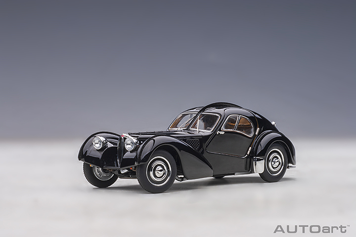 50946 1/43 BUGATTI 57SC ATLANTIC 1938 (BLACK/WITH DISC WHEELS)