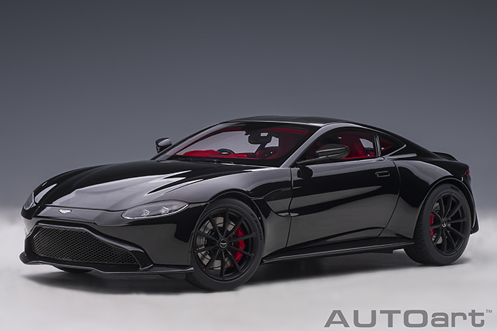 70275 1/18 ASTON MARTIN VANTAGE 2019 (JET BLACK/CARBON BLACK ROOF)