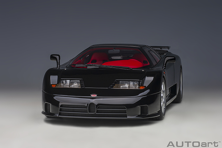 70919 1/18 BUGATTI EB110 SS (NERO VERNICE/BLACK)