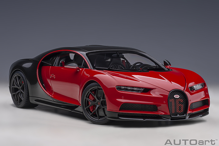 70996 1/18 BUGATTI CHIRON SPORT 2019 (ITALIAN RED/CARBON)