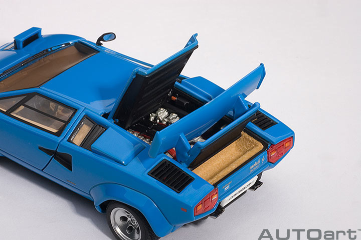 54534  1/43 LAMBORGHINI COUNTACH 5000S (BLUE)(WITH OPENINGS)