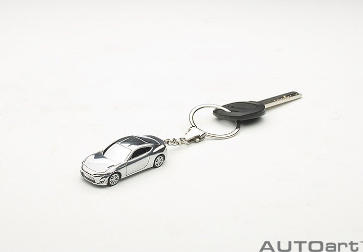 41610-002 1/87 TOYOTA GT86 (ALUMINM CAR KEYCHAIN) - For European market