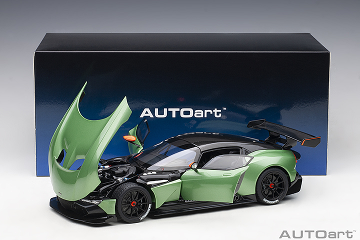 70263 1/18 ASTON MARTIN VULCAN(APPLE TREE GREEN METALLIC)